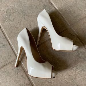 ALDO patent peep toe size 8 US women